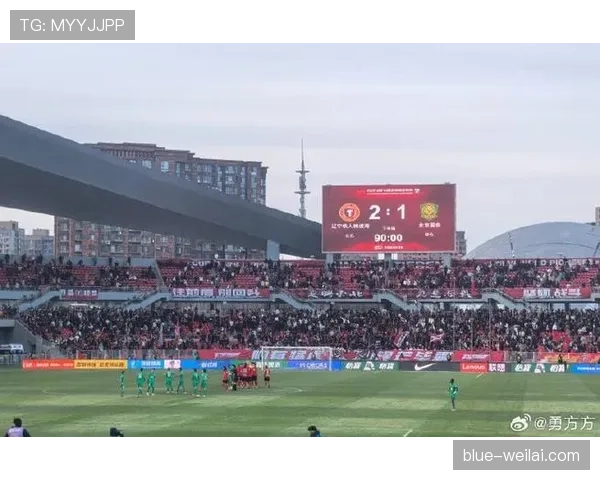 北京国安近期比赛状态有所波动，前锋阵容出现调整迹象